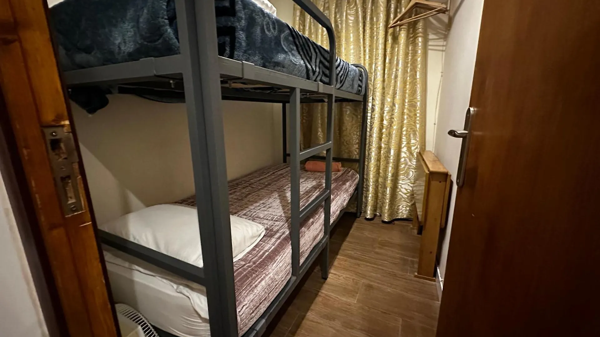 ברצלונה Nice Apartment Close Park Gueell 2