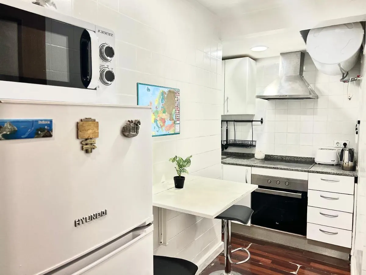 Nice Apartment Close Park Gueell 2 Barcelona